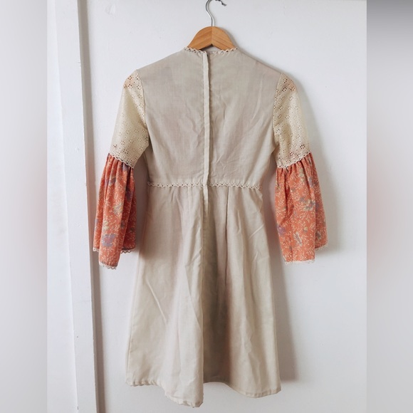 Vintage 60s 70s Prairie Mini Dress / Renaissance Revival Bell Sleeve Mini Dress - Picture 11 of 12